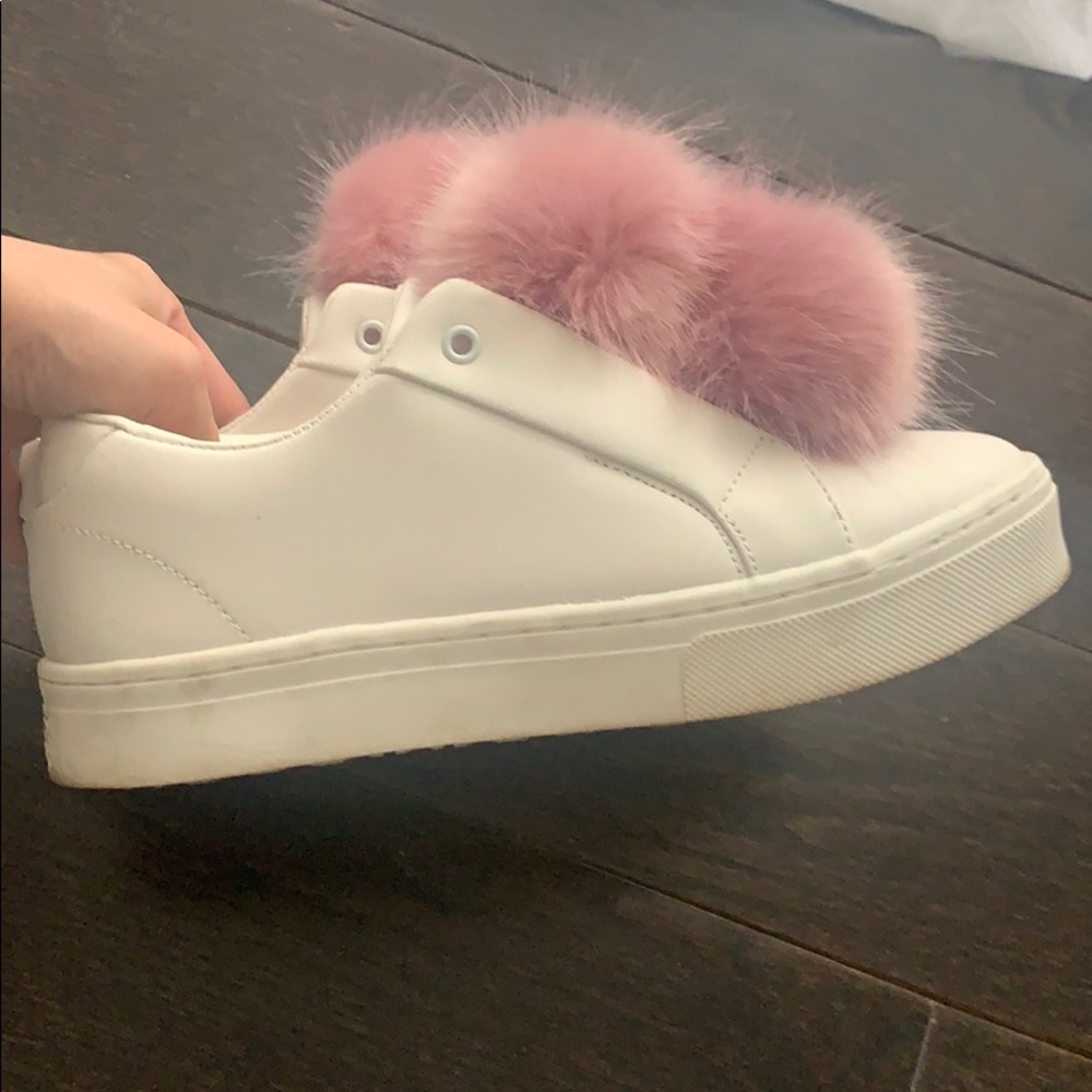 Sam Edelman fur sneak